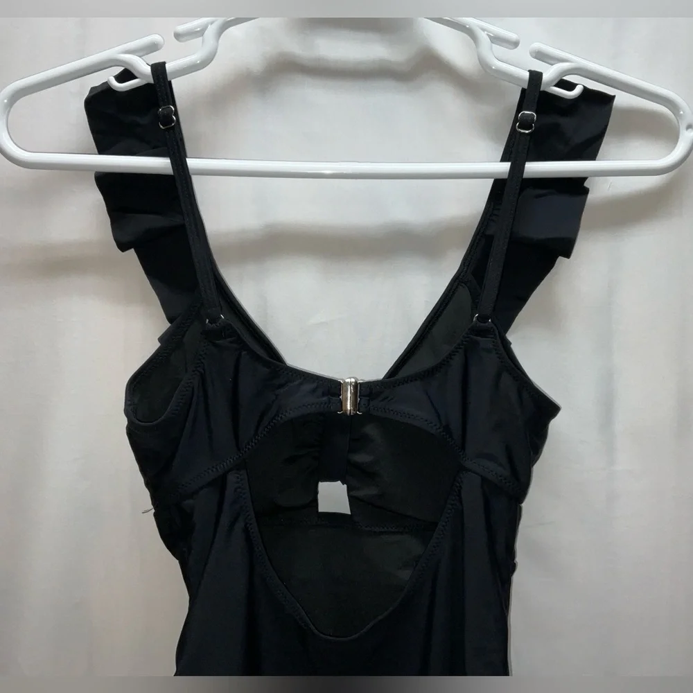 NWT Women’s Cici Bird‎ One Piece Cutout Ruffled Swimsuit Black - Small